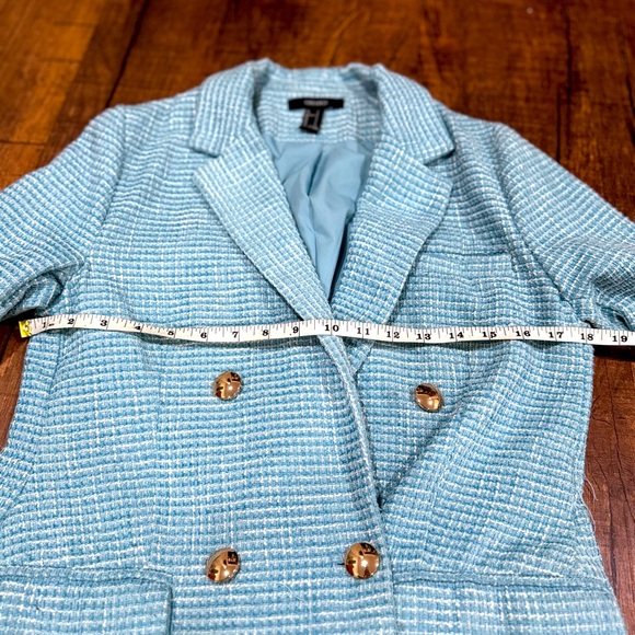 Blue tweed Blazer women, Forever 21. Great conditions, worn 2-3 times. - Picture 5 of 7